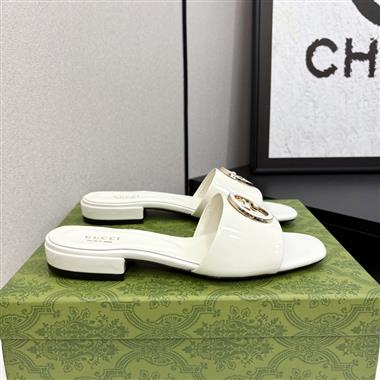 GUCCI   2025新款女生休閒時尚鞋子