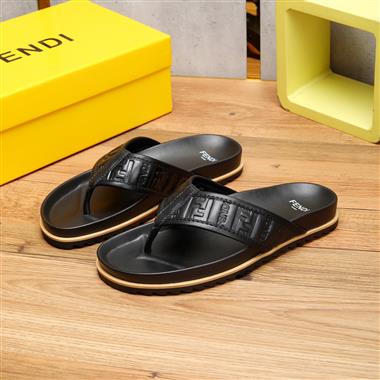 FENDI   2025新款男生休閒時尚鞋子