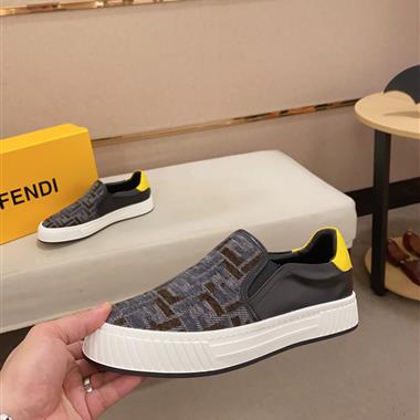 FENDI   2025新款男生休閒時尚鞋子