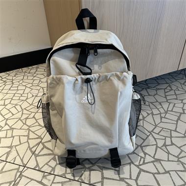 Adidas  2025新款時尚休閒包   尺寸：30*41*14CM