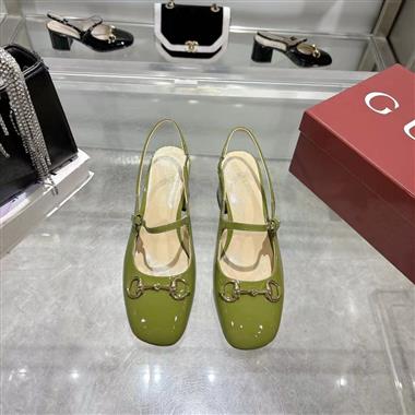 GUCCI   2025新款女生休閒時尚鞋子
