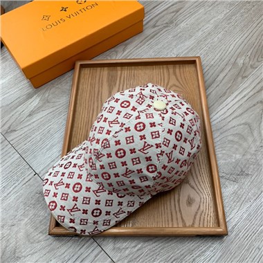 LOUISVUITTON  2025新款時尚帽子
