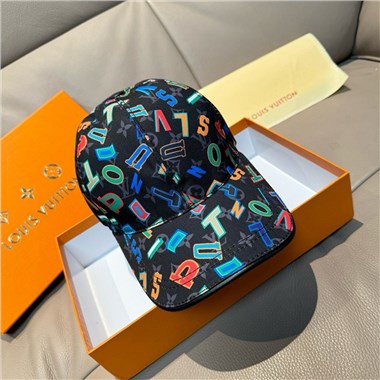 LOUISVUITTON  2025新款時尚帽子