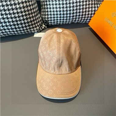 LOUISVUITTON  2025新款時尚帽子