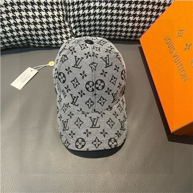 LOUISVUITTON  2025新款時尚帽子