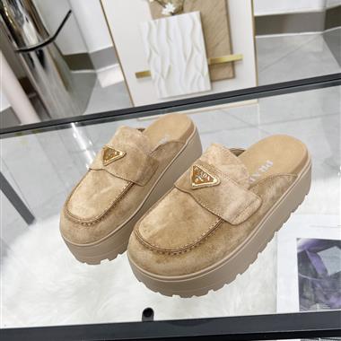 PRADA   2025新款女生休閒時尚鞋子