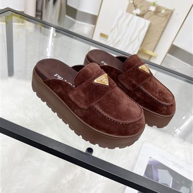 PRADA   2025新款女生休閒時尚鞋子