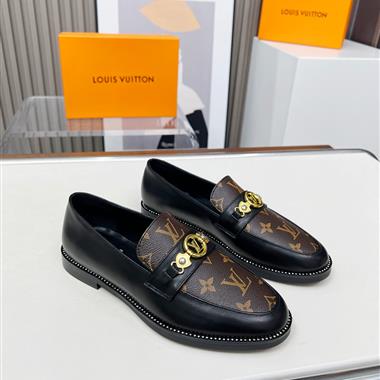 Louis Vuitton   2025新款女生休閒時尚鞋子