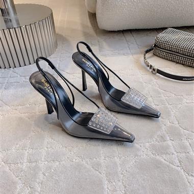YSL  2025新款女生休閒時尚鞋子