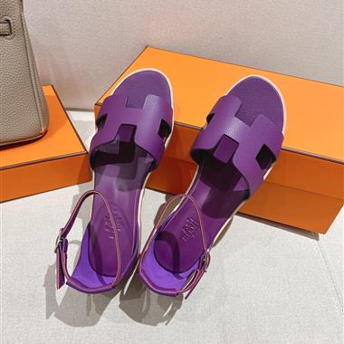 HERMES  2025新款女生休閒時尚鞋子