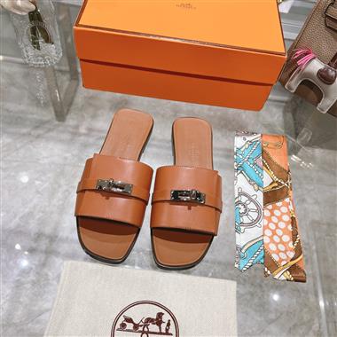 HERMES  2025新款女生休閒時尚鞋子