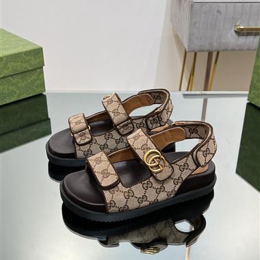 GUCCI   2025新款女生休閒時尚鞋子