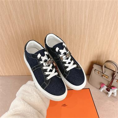 HERMES  2025新款女生休閒時尚鞋子