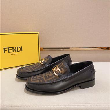 FENDI   2025新款男生休閒時尚鞋子