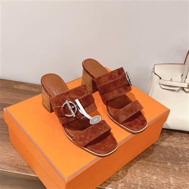 HERMES  2025新款女生休閒時尚鞋子