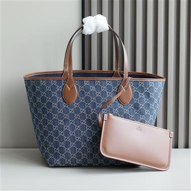 GUCCI   2025新款女生時尚包包  尺寸：21.5*12.5CM