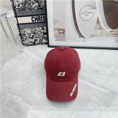 Balenciaga   2025新款時尚帽子