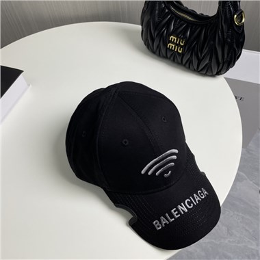 Balenciaga   2025新款時尚帽子