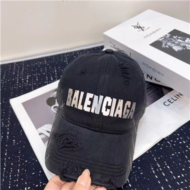 Balenciaga   2025新款時尚帽子