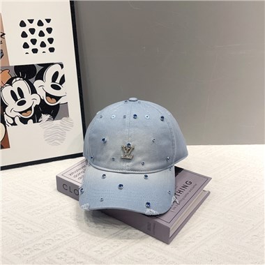 LOUISVUITTON  2025新款時尚帽子
