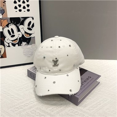 LOUISVUITTON  2025新款時尚帽子