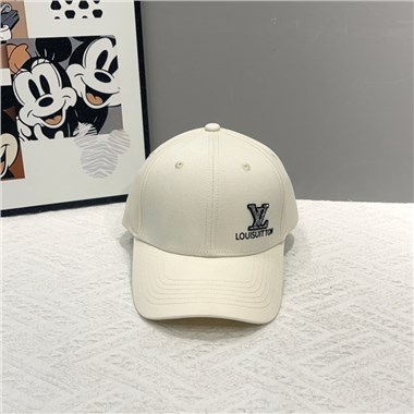 LOUISVUITTON  2025新款時尚帽子