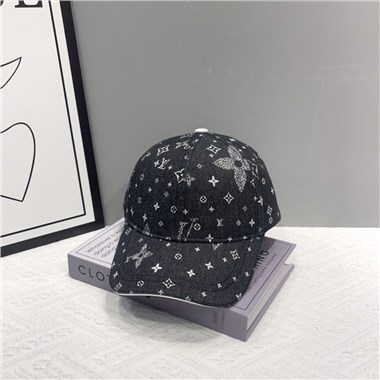 LOUISVUITTON  2025新款時尚帽子