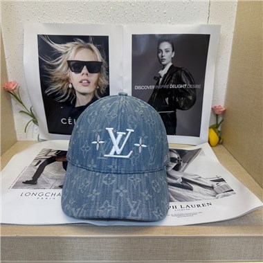 LOUISVUITTON  2025新款時尚帽子