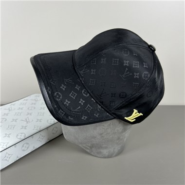 LOUISVUITTON  2025新款時尚帽子