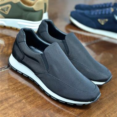 PRADA   2025新款男生休閒時尚鞋子