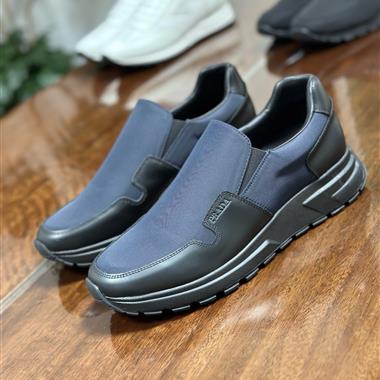 PRADA   2025新款男生休閒時尚鞋子
