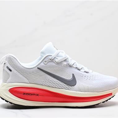 Nike VOMERO 18 舒適減震防滑 低幫跑步鞋