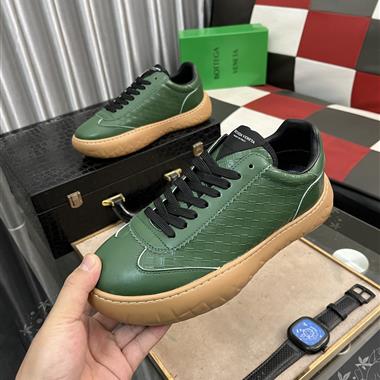 BOTTEGA VENETA   2025新款男生休閒時尚鞋子