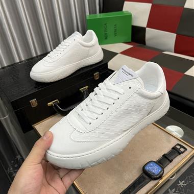 BOTTEGA VENETA   2025新款男生休閒時尚鞋子