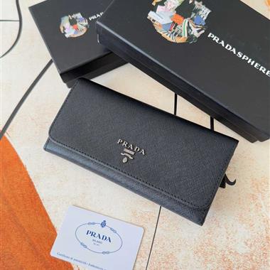 PRADA   2025新款時尚包包 尺寸：19*10*2CM
