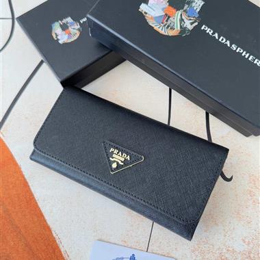 PRADA   2025新款時尚包包 尺寸：19*10*2CM
