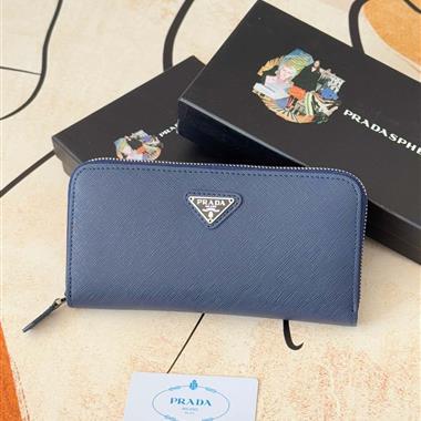 PRADA   2025新款時尚包包 尺寸：19*12CM