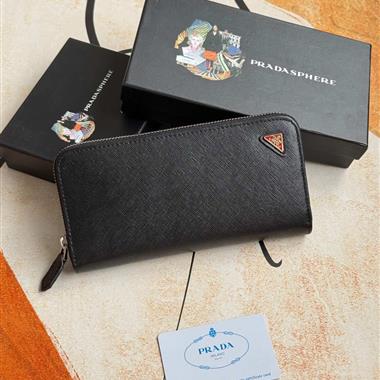 PRADA   2025新款時尚包包 尺寸：19*12CM