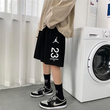 NIKE  2025夏季新款休閒短褲
