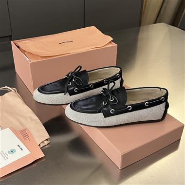 MiuMiu   2025新款女生休閒時尚鞋子