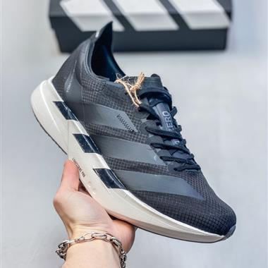 Adidas Adizero Adios 4 M 輕盈透氣跑鞋 