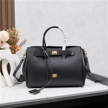 Balenciaga  2025新款女生時尚包包  尺寸：30*22*12CM