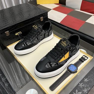 FENDI   2025新款男生休閒時尚鞋子
