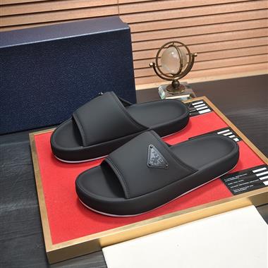 PRADA   2025新款男生休閒時尚鞋子