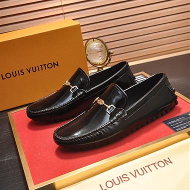 Louis Vuitton   2025新款男生休閒時尚鞋子