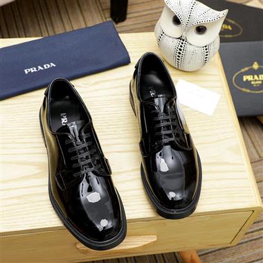 PRADA   2025新款男生休閒時尚鞋子