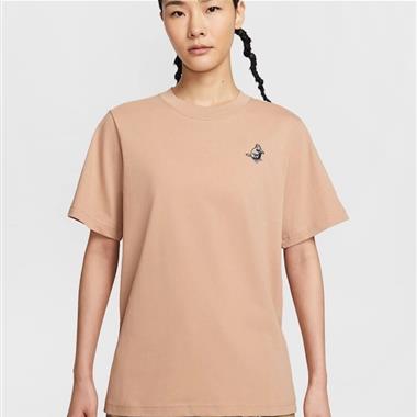 NIKE   2025夏季新款女生短袖T恤