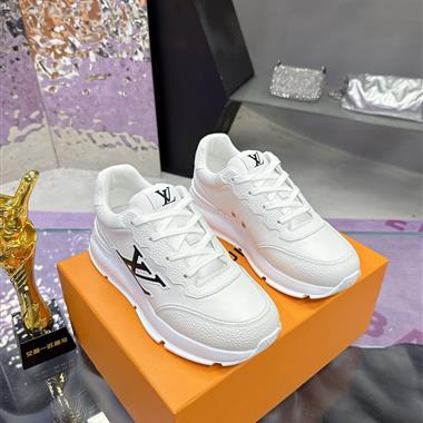 Louis Vuitton     2025新款女生休閒時尚鞋子