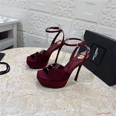 YSL   2025新款女生休閒時尚鞋子