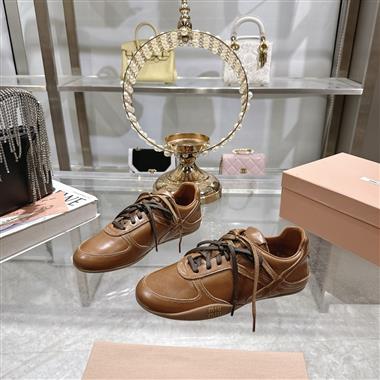 MIUMIU   2025新款女生休閒時尚鞋子
